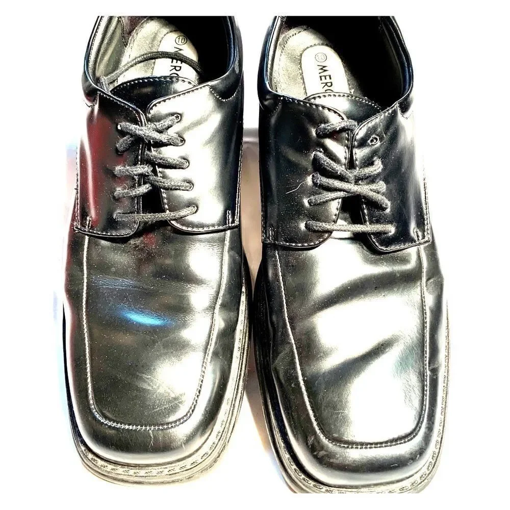 BLACK TIE UP SHOES by MERONA SIZE 10